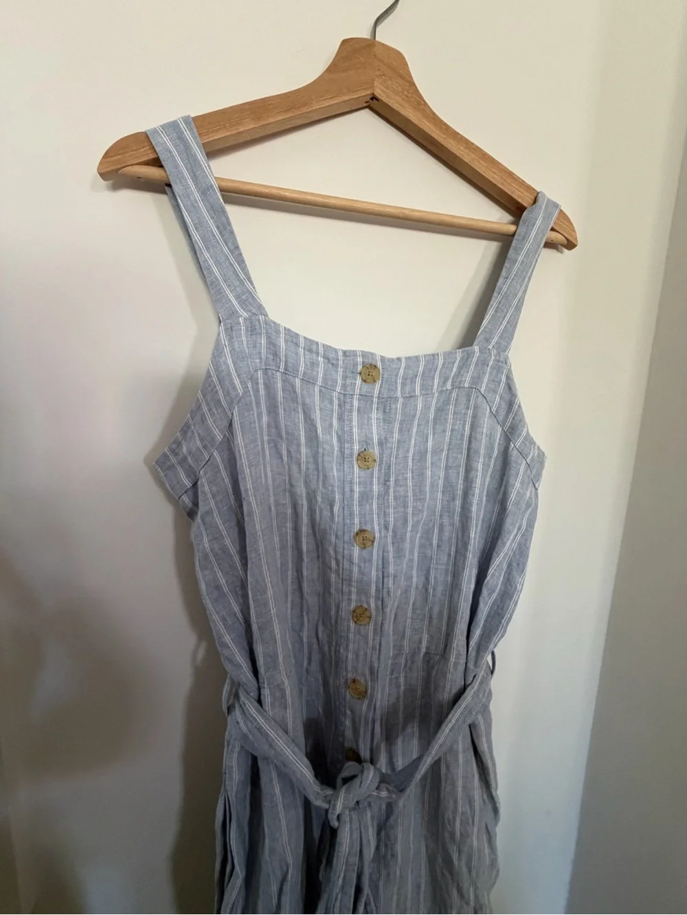 Everlane Light Blue and White Striped Linen Jumpsuit the picnic size 10